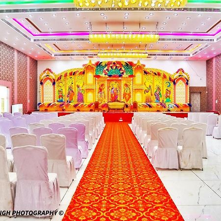 Rajmahal Resort Патна Экстерьер фото