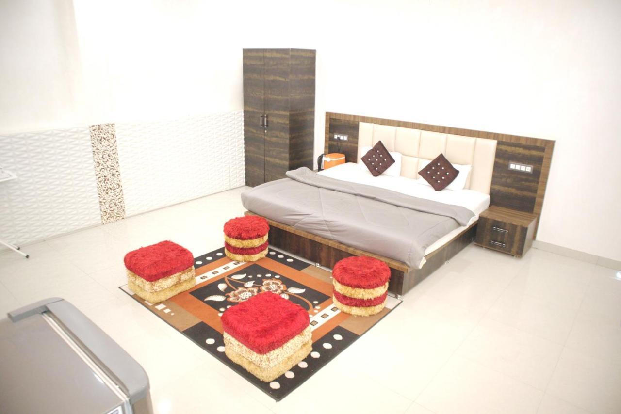 Rajmahal Resort Патна Экстерьер фото